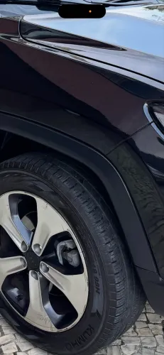 Rodas aro 18 com pneus Jeep Compass