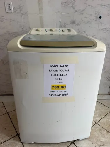 VENDO MÁQUINA DE LAVAR ROUPAS ELECTROLUX 12 KG VALOR 750,00