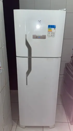 Geladeira electrolux Frost free
