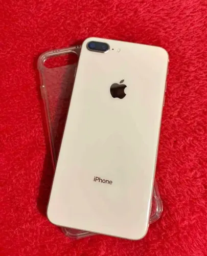 iPhone 8 Plus 64 gb,perfeito nunca aberto ,acompanha carregador,troco !