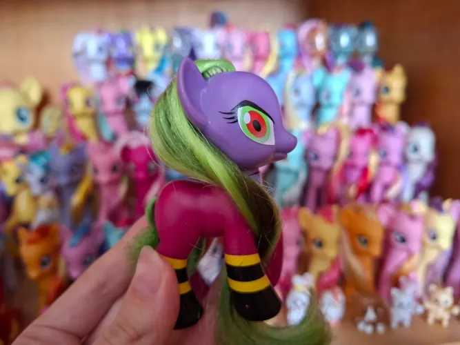 My Little Pony G4 Mane-iac