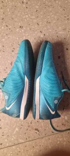 Chuteira nike 40