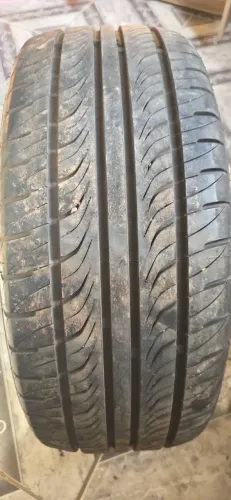 Pneu 225/55/R17