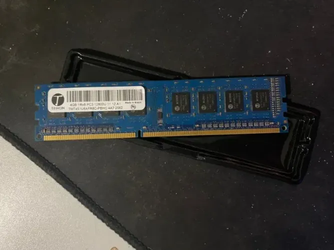 Memoria RAM 4GB DDR3 1600Mhz