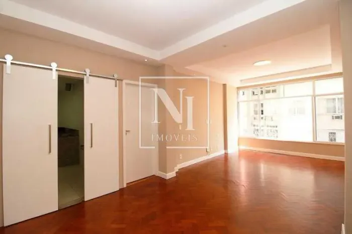 Apartamento : / Residencial / Copacabana