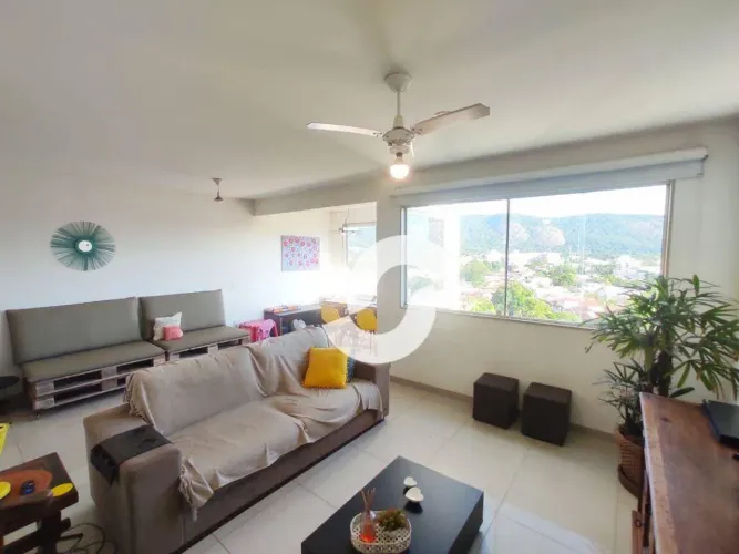 Casa com 3 dormitórios à venda, 193 m² por R$ 795.000,00 - Itaipu - Niterói/RJ