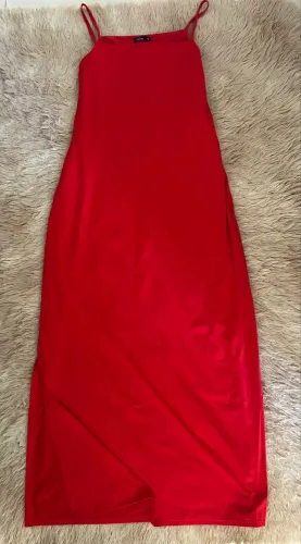 Vestido mídi