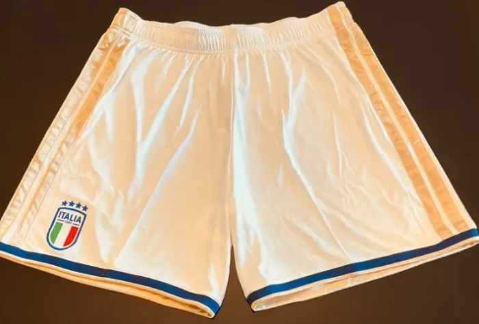 Short/calção Itália Adidas 2025/26 branco GG