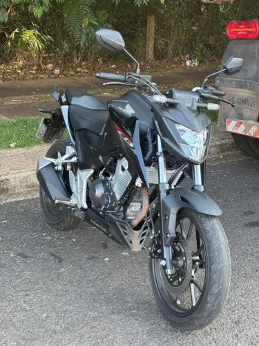 CB 300f twister 