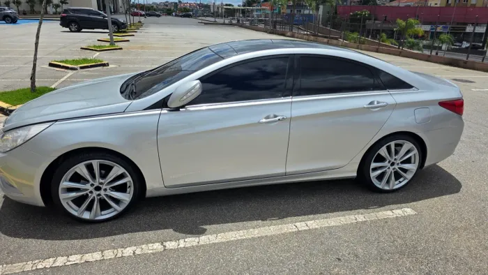 Hyundai Sonata 2.4 16V 182cv 4P Aut. 2011