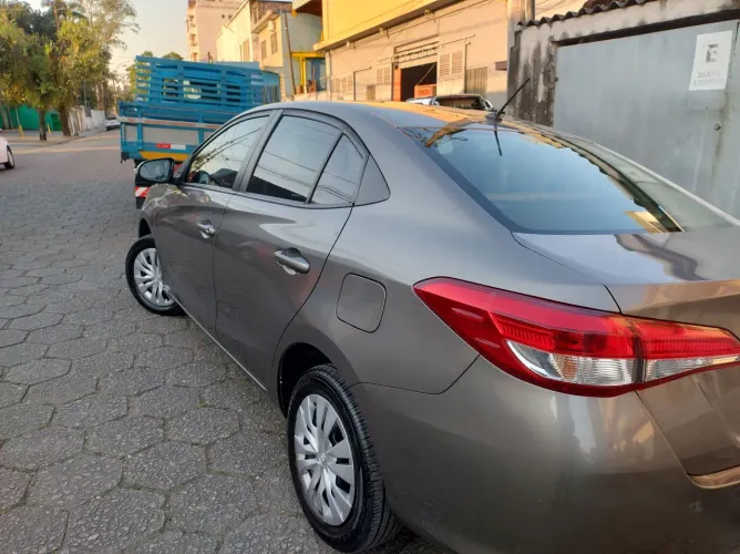 Toyota Yaris XL Live Sedan 1.5 Flex 16V 4P AUT 2020