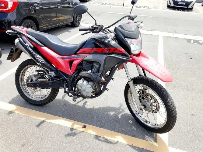 Honda Bross 160 2018