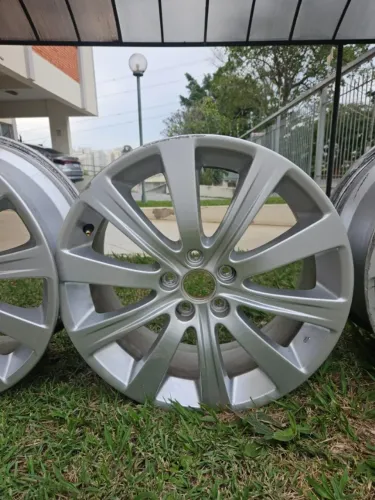 3 Rodas Aro 17 Subaru Impreza hatch