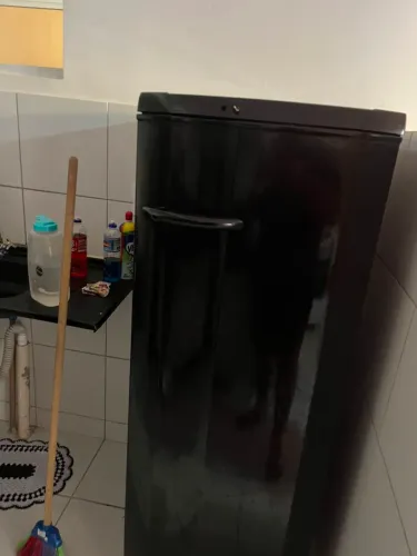 Envelopamento geladeira fumê resendencial