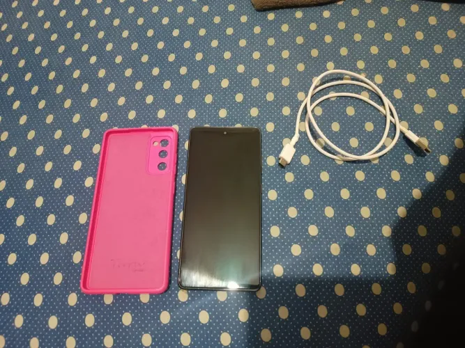 Vendo esse s20 fe 5g