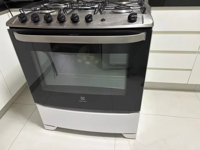 Fogão 5 bocas Electrolux
