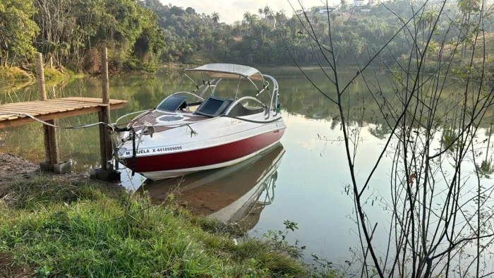 Lancha maravilhosa à venda 