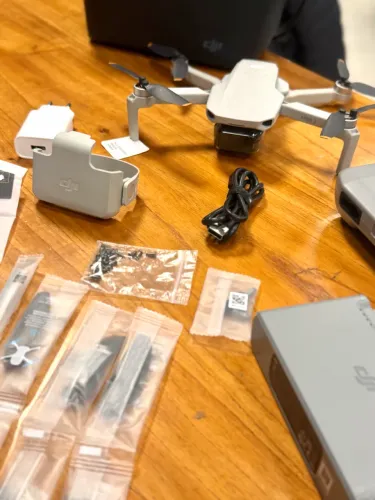Drone dji mini 2 fly combo completo