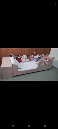 Cama infantil acompanha colchão 