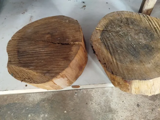 Bolacha de madeira rústica. TAMPOS DE MESA assentos banquinhos  <br>Essas peças são comumente