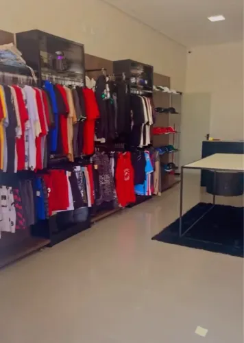 Loja de roupas masculina 