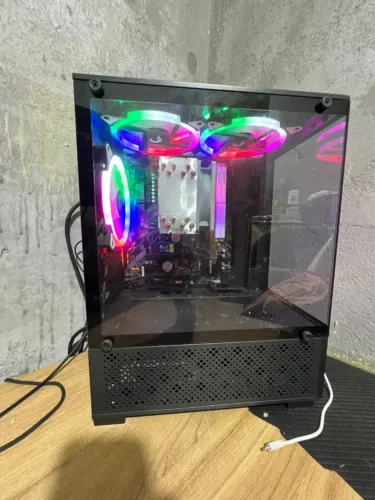 PC GAMER SEMINO RYZEN 5 5600G 32GB DE RAM 512GB SSDNVME