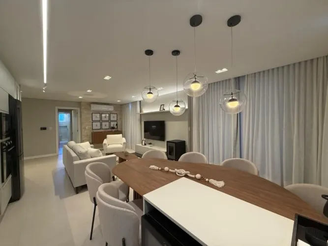 Apartamento Semimobiliado Atrium São Pelegrino