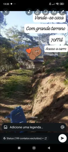 Vendo casa pequena ,podendo aumentar ,com grande terreno.