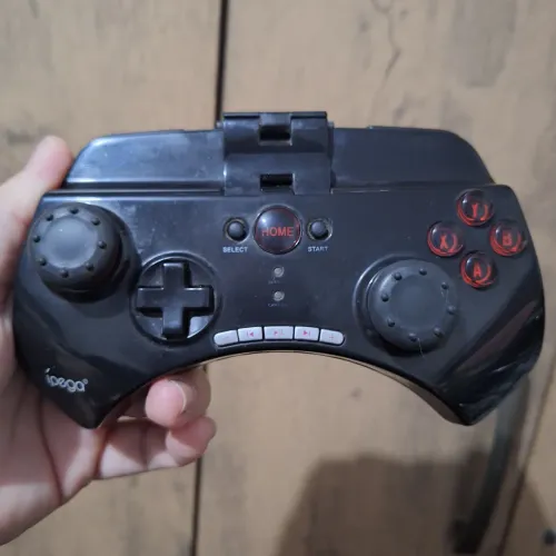 Controle Bluetooth e USB Ipega