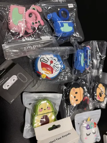 35 Capas fone sem fio  case airpods fone 