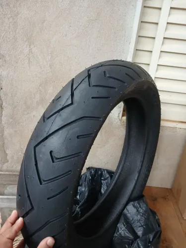 Venda pneu traseiro Cb300