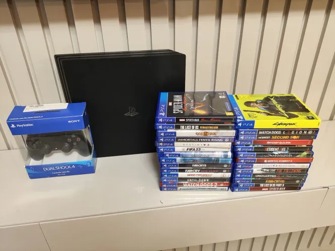 PS4 PRO + 27 JOGOS FÍSICOS + CONTROLE ORIGINAL 