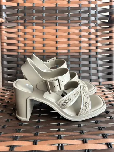Vendo Melissa M-Lover Heel