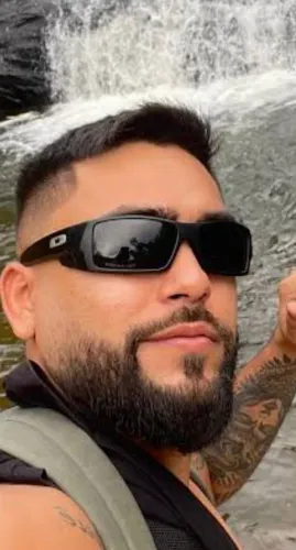 Óculos de Sol Gascan Polarizado Novo , no plástico modelo Arqueiro Vingadores , Raridade 