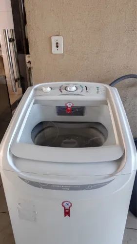 Máquina de lavar roupas