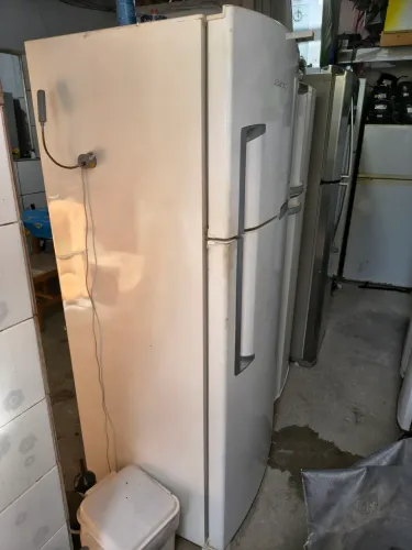 Geladeira Brastemp Frost Free voltagem 220