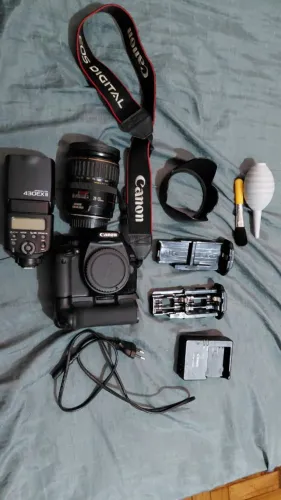 Kit Canon EOS 550D - Ideal para quem deseja começar na fotografia