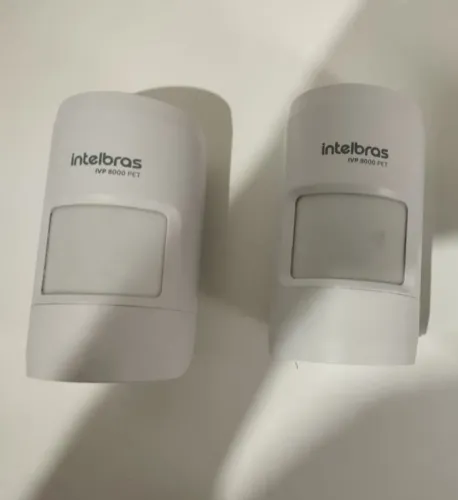 Dois Sensores PET 8000 Intelbras