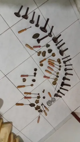 Peças (recorte e formas) de metais para fazer flores, arranjos...