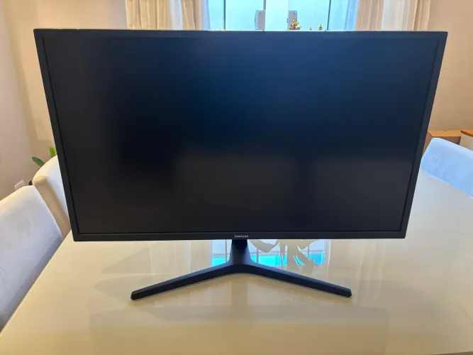 Monitor 4K Samsung 32 Uj59