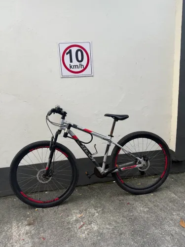 Bicicleta Caloi Supra Aro 29