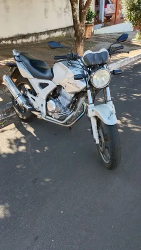 Vende-se Twister 250 2005