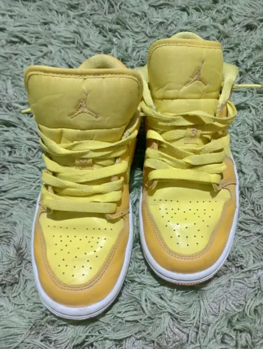 Tênis Nike Original Air Jordan 1Low'Yellow Strike N°36