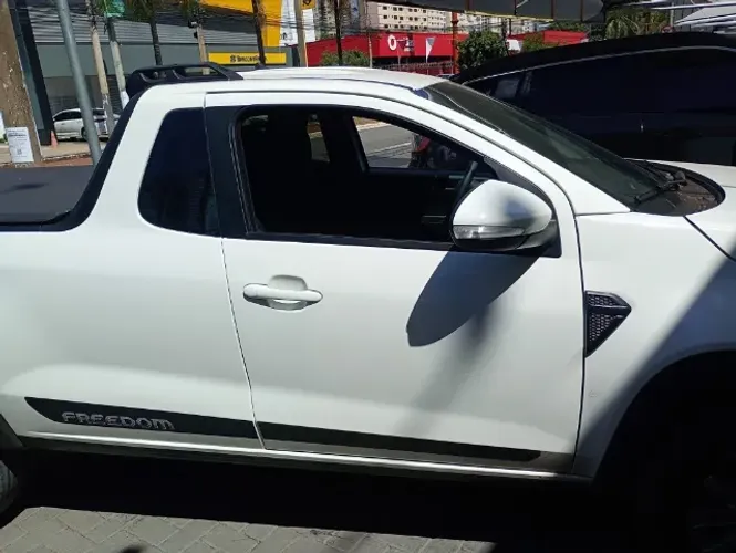 Fiat Strada Freedom 1.3 Flex 8V CS Plus 2022
