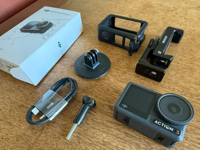 Câmera DJI OSMO ACTION 3 novíssima