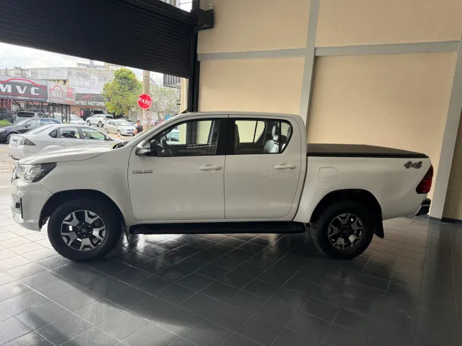 Toyota Hilux CD SRV 4X4 2.8 TDI Diesel Aut. 2018