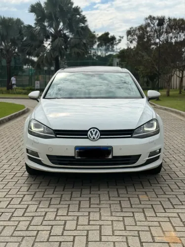 Volkswagen Golf Highline 1.4 TSI Total Flex Aut. 2017