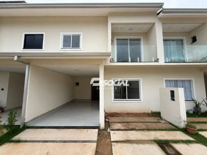 Sobrado com 3 suítes à venda, apto a financiamento, no Parintins, 174 m² por R$ 800.000 -