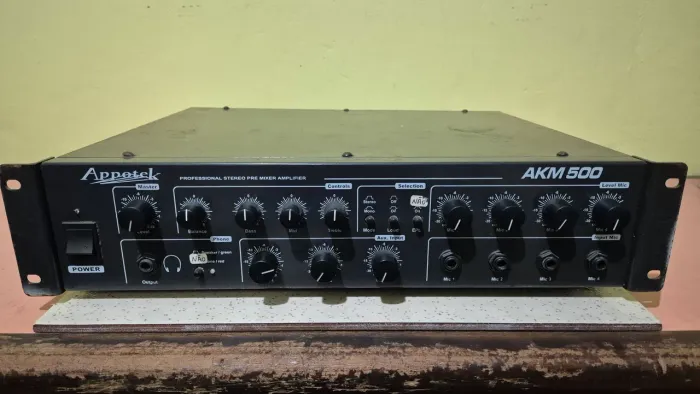 Cabeçote amplificador + 2 Caixas de 15