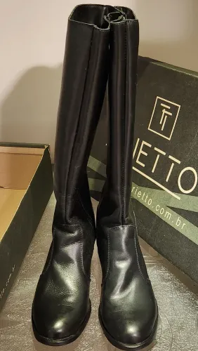 Bota montaria preta tamanho 37 usada uma vez